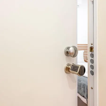 Guestready - Urban Garden Апартаменти *